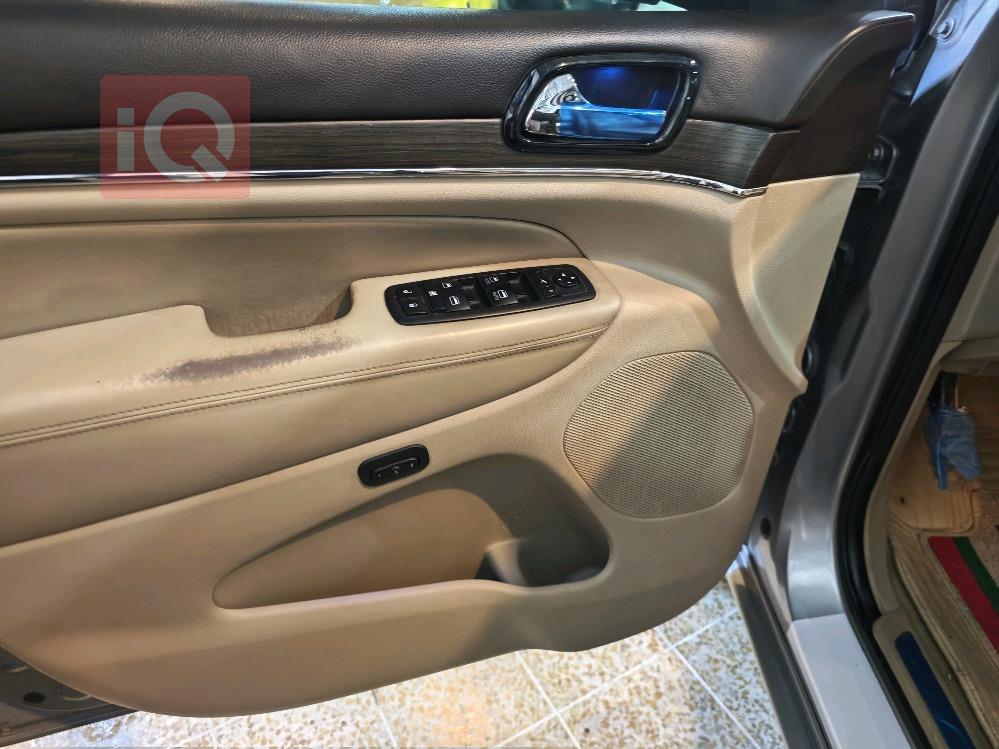 جيب جراند شيروكي